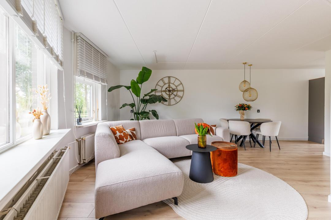 Tussenwoning te koop: Spadelaan 60, Apeldoorn
