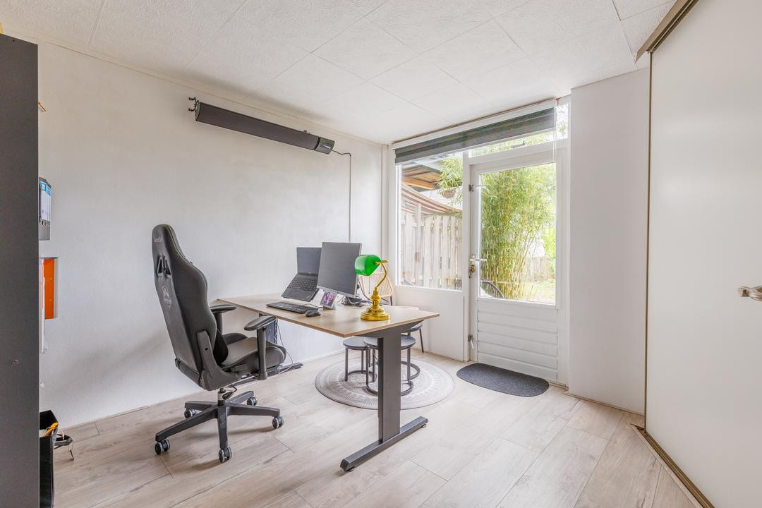 Tussenwoning te koop: Spadelaan 60, Apeldoorn