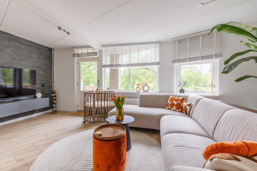Tussenwoning te koop: Spadelaan 60, Apeldoorn