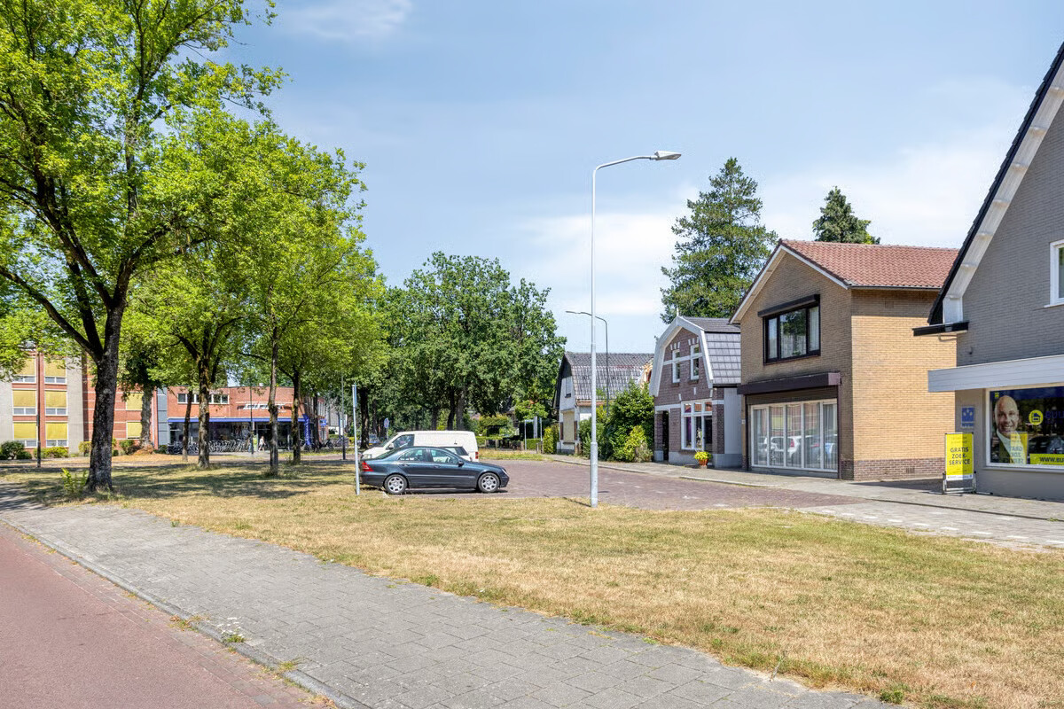 Vrijstaande woning te koop: Arnhemseweg 115, Apeldoorn