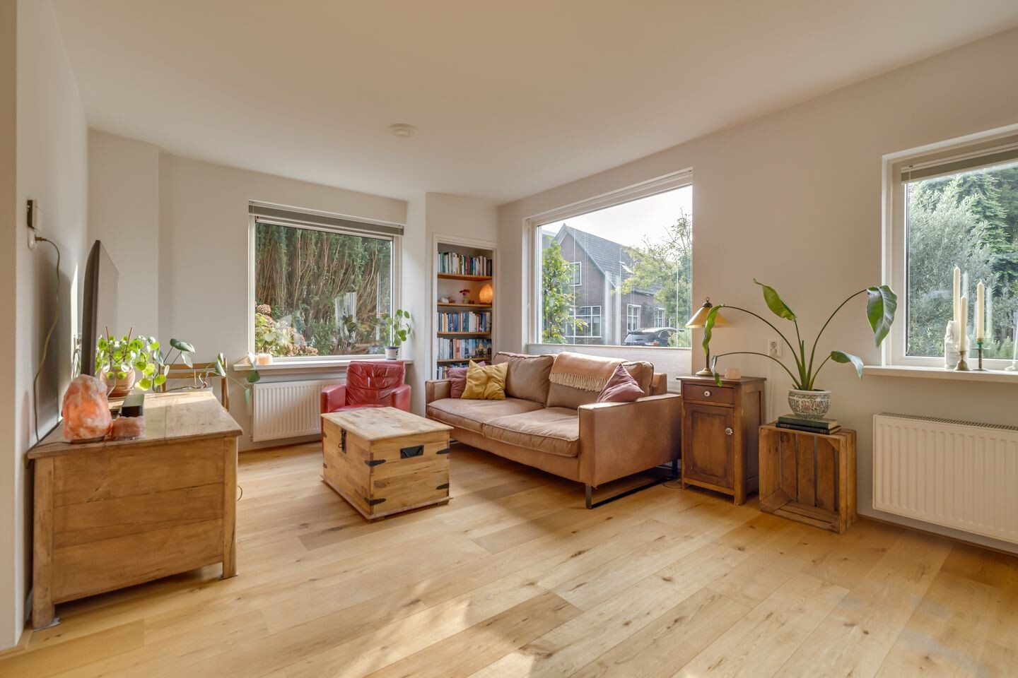 Twee-onder-één-kap te koop: Thorbeckestraat 47, Apeldoorn