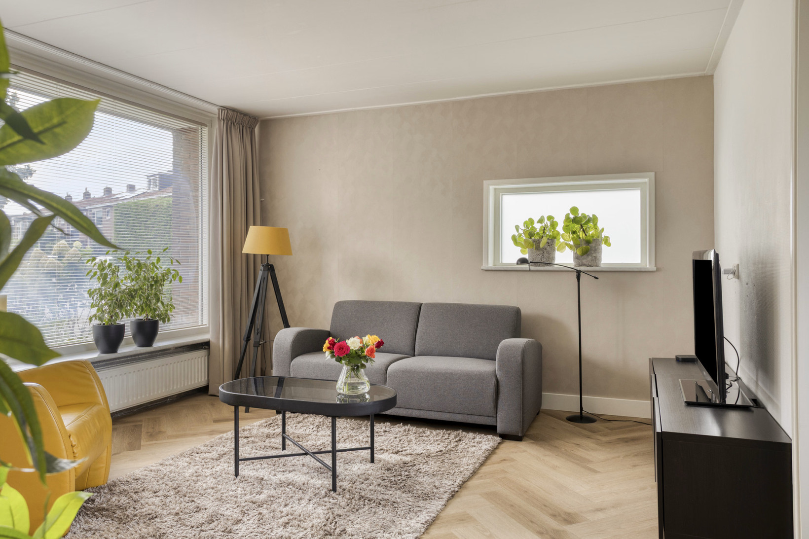 Hoekwoning te koop: Troelstrastraat 3, Apeldoorn