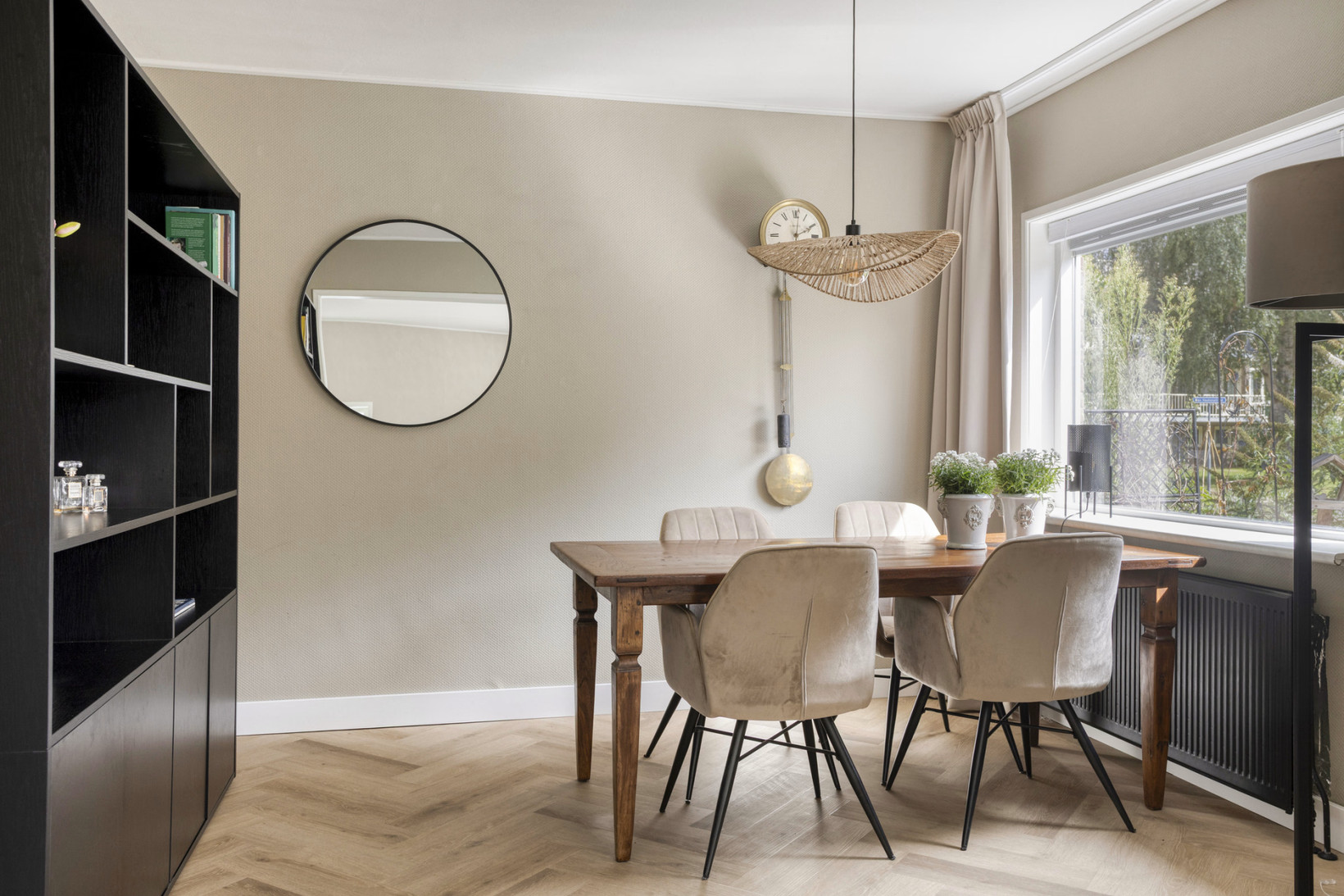 Hoekwoning te koop: Troelstrastraat 3, Apeldoorn