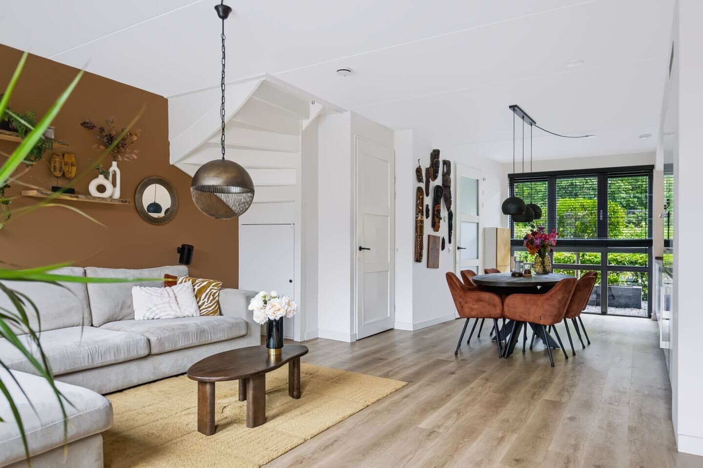 Tussenwoning te koop: Vogelvlucht 25, Apeldoorn