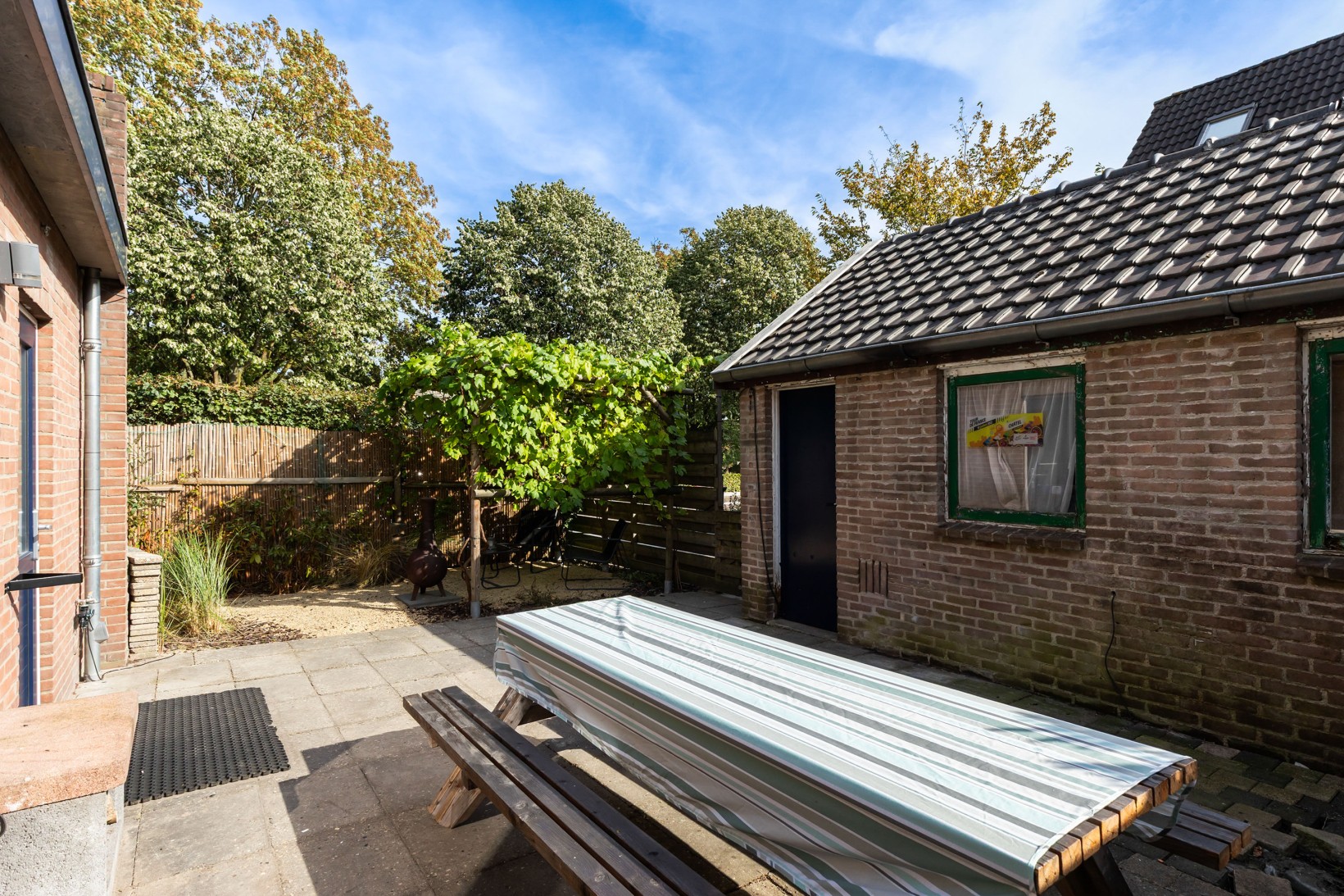 Hoekwoning te koop: Oude Beekbergerweg 272, Apeldoorn
