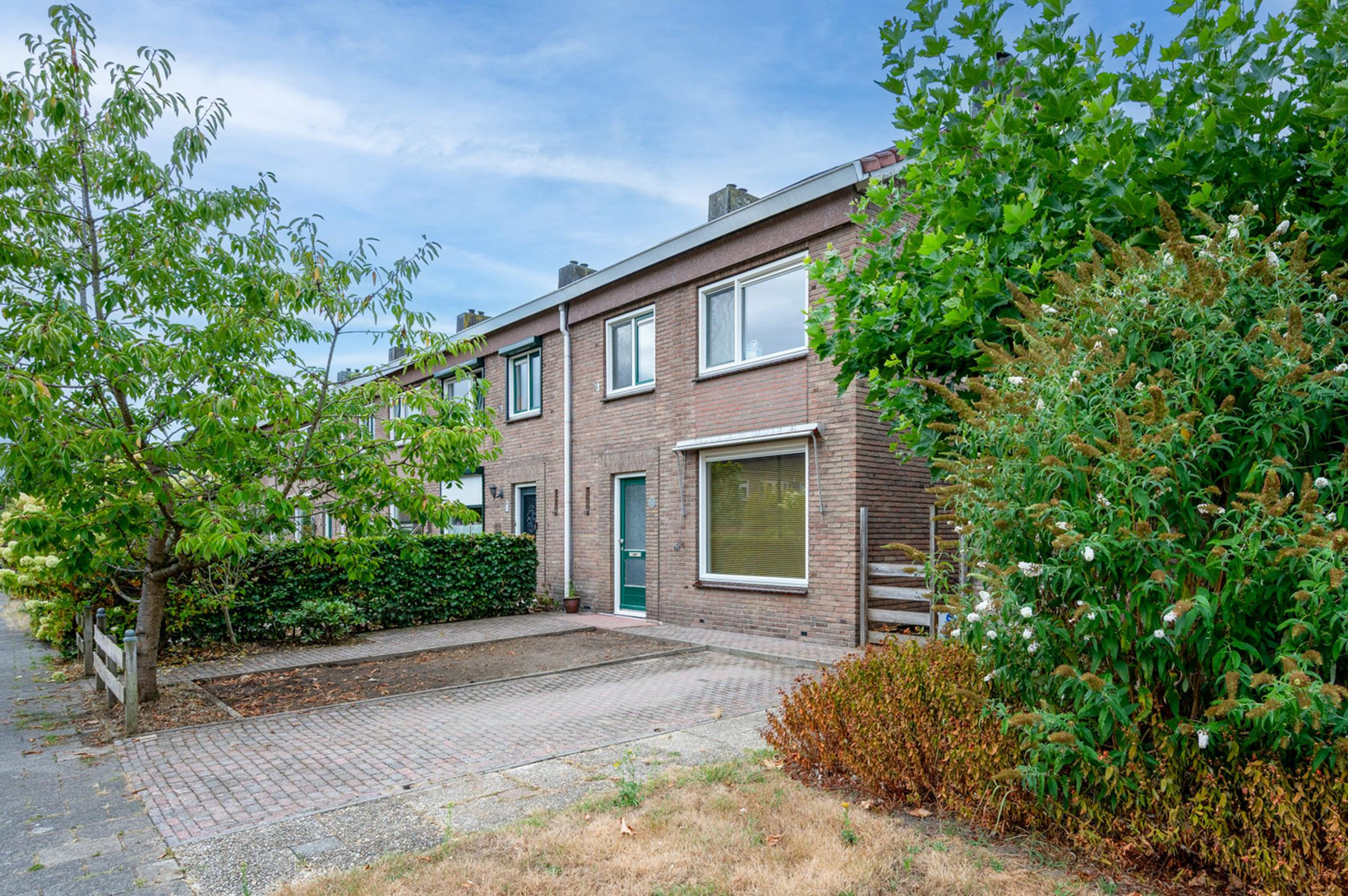 Hoekwoning te koop: Bachlaan 2, Apeldoorn