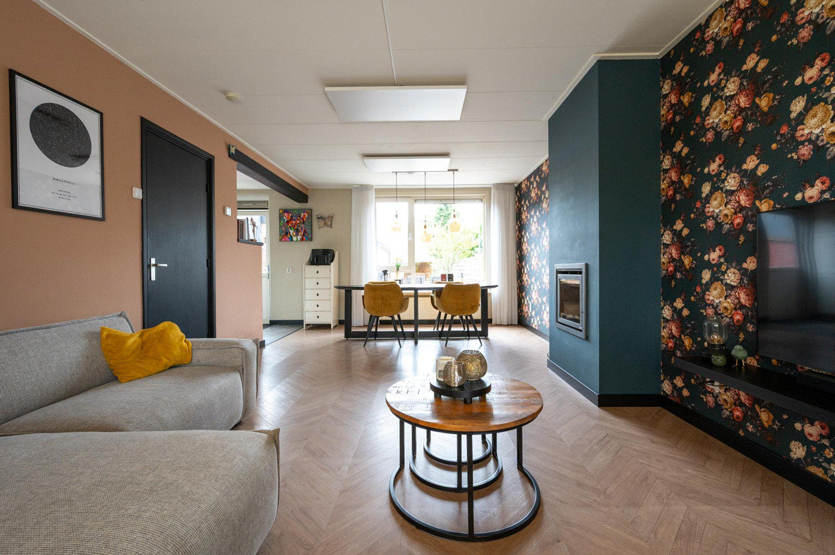 Hoekwoning te koop: Bachlaan 2, Apeldoorn