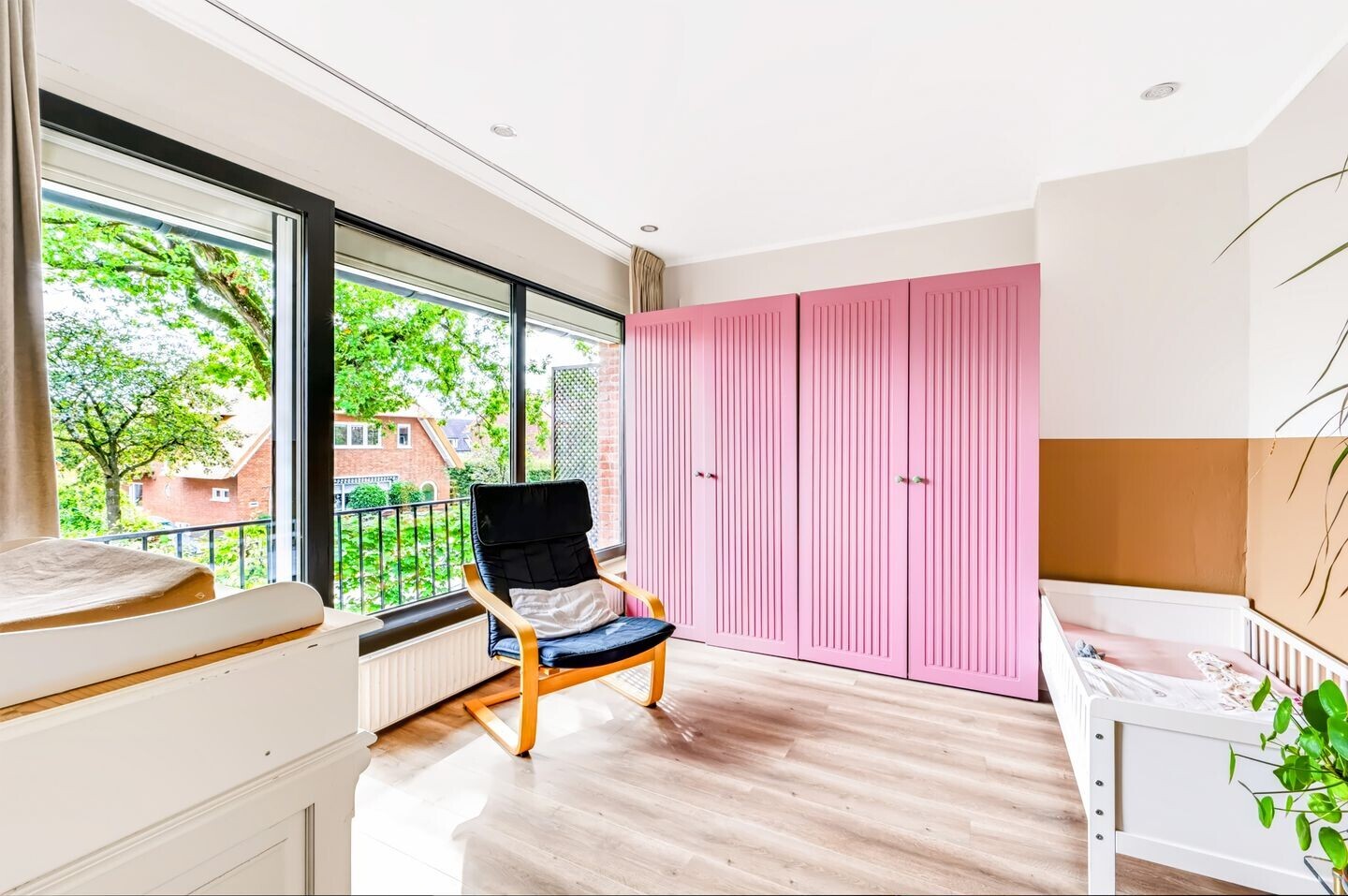 Tussenwoning te koop: Schubertlaan 40, Apeldoorn