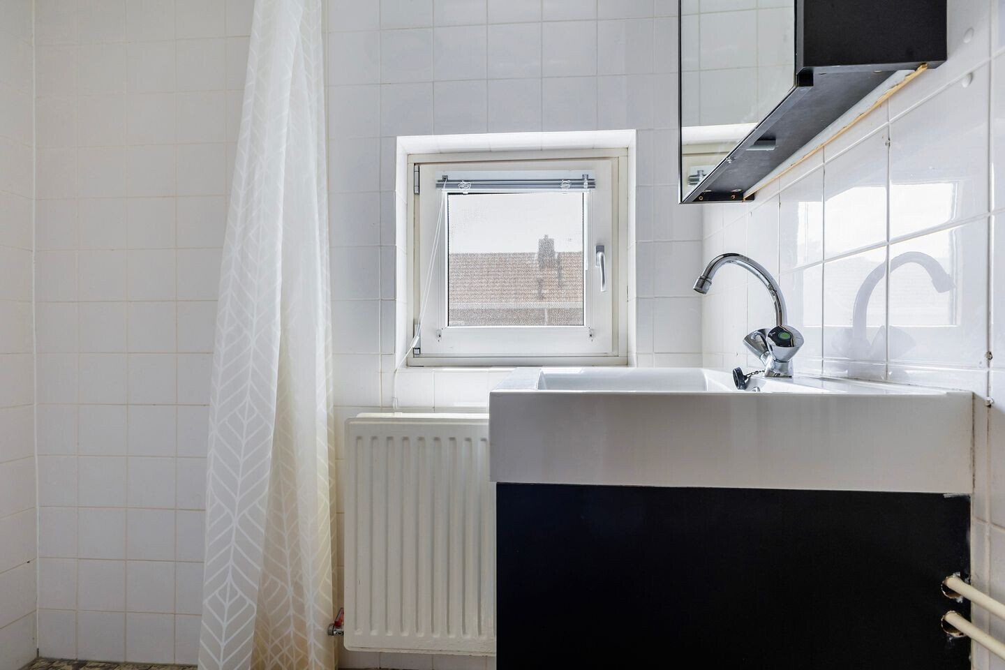 Tussenwoning te koop: Debussylaan 89, Apeldoorn