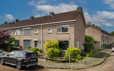 Bizetlaan 11