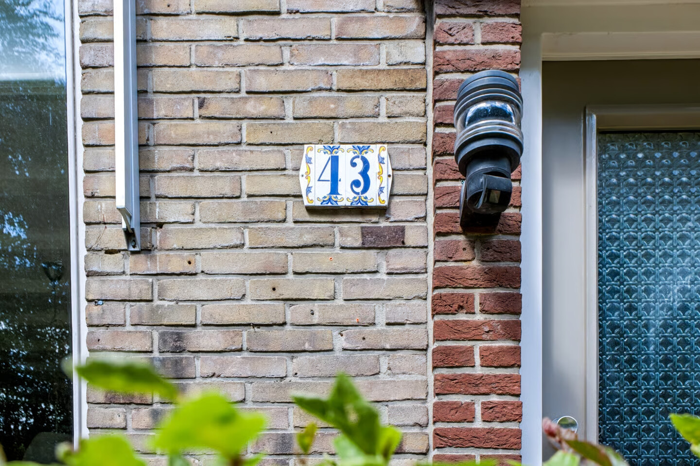 Tussenwoning te koop: Strausslaan 43, Apeldoorn