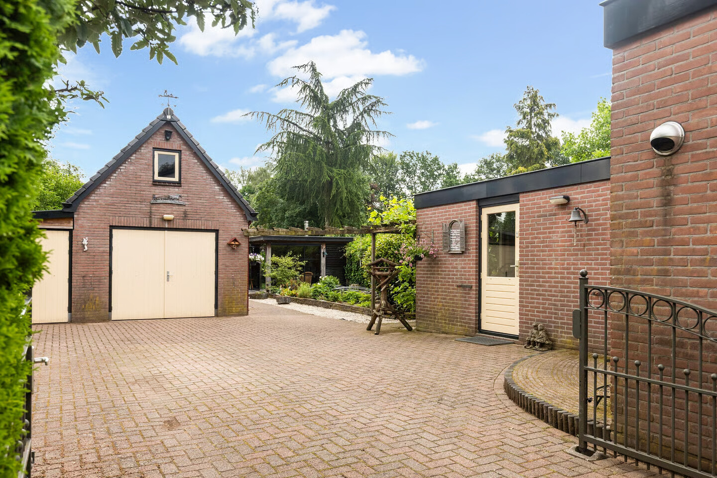 Vrijstaande woning te koop: Hattemseweg 65, Apeldoorn