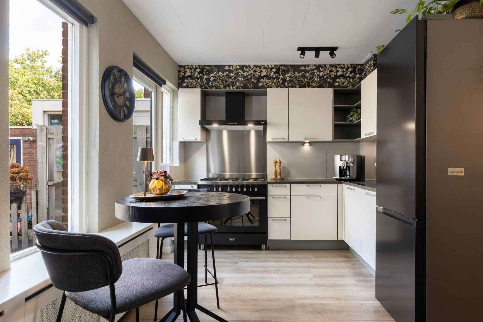 Tussenwoning te koop: De Haardstede 9, Apeldoorn