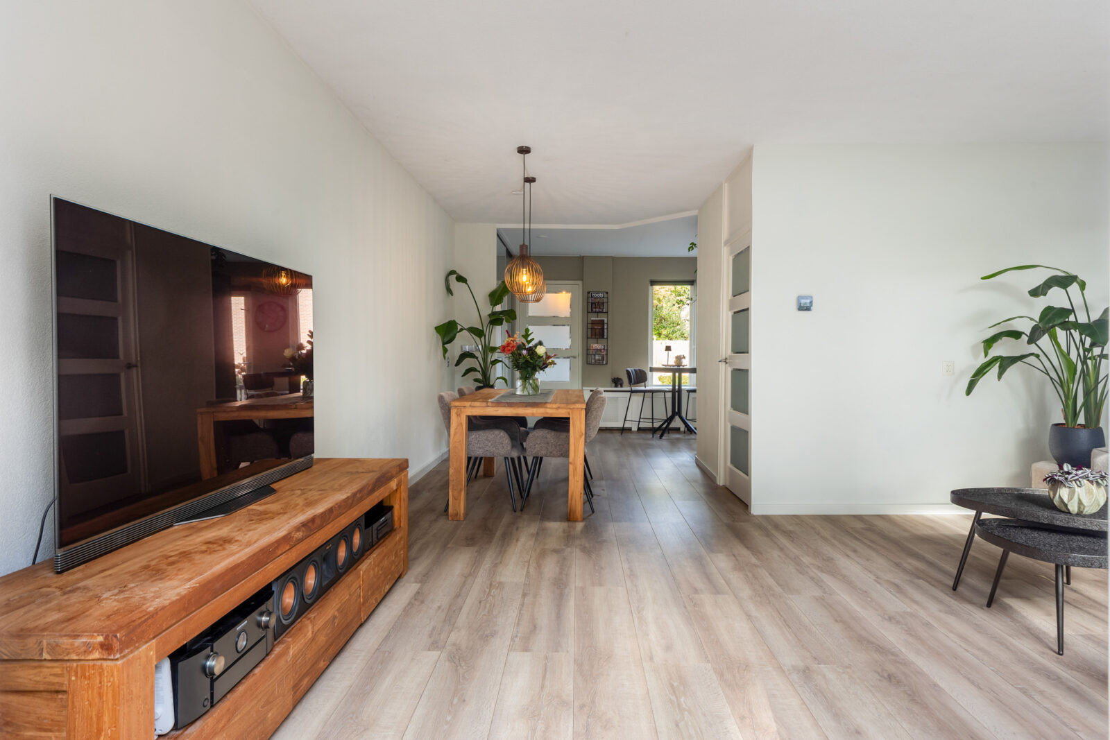 Tussenwoning te koop: De Haardstede 9, Apeldoorn