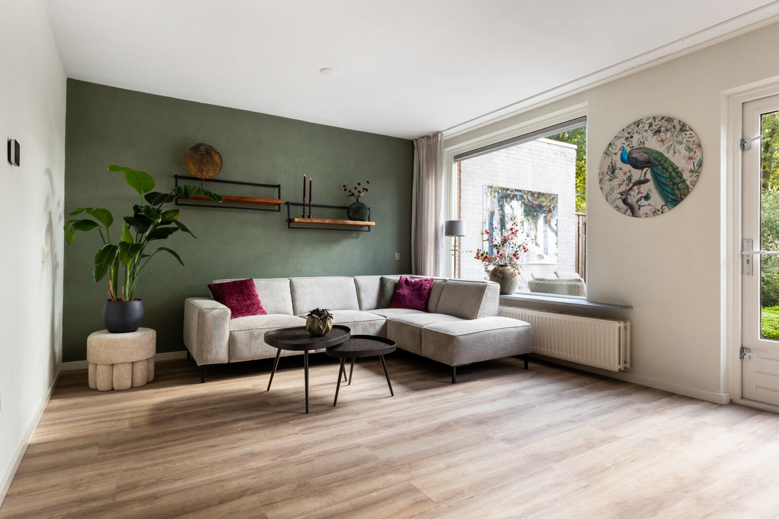 Tussenwoning te koop: De Haardstede 9, Apeldoorn