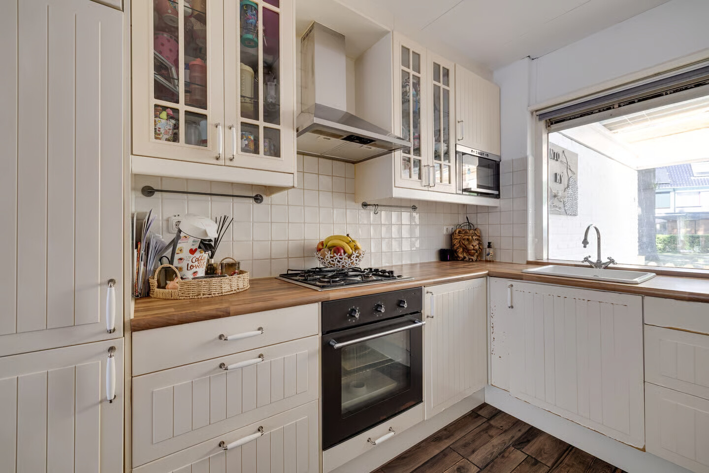 Tussenwoning te koop: Schoolbeek 4, Ugchelen