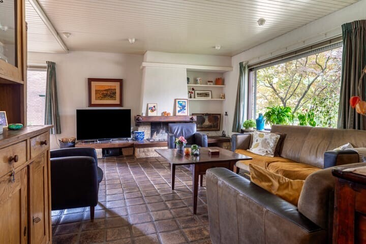 Vrijstaande woning te koop: Hoenderloseweg 42, Ugchelen