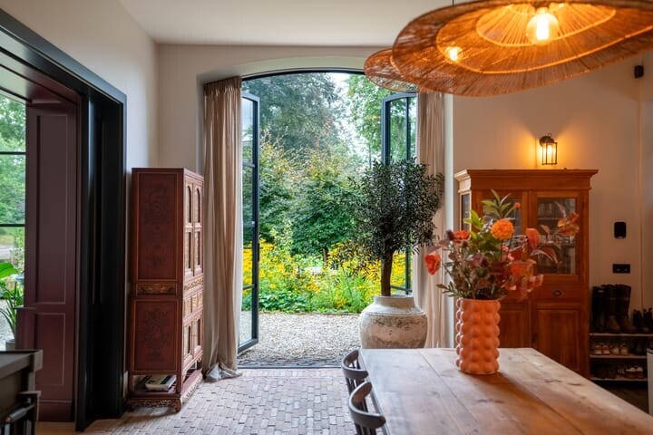Vrijstaande woning te koop: Hoenderloseweg 145, Ugchelen