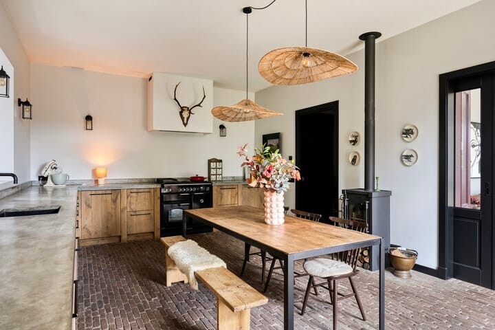 Vrijstaande woning te koop: Hoenderloseweg 145, Ugchelen