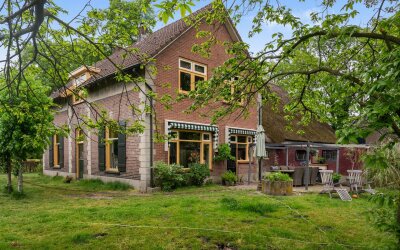 Hoofdweg 84
