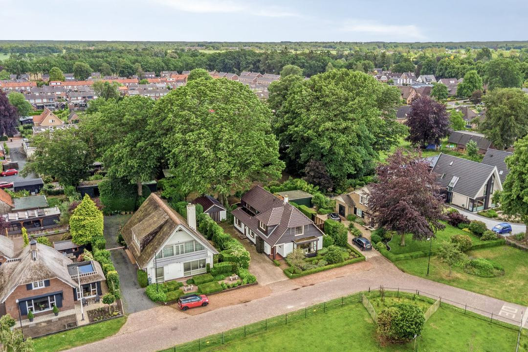 Vrijstaande woning te koop: Leeuwenbergweg 31, Loenen