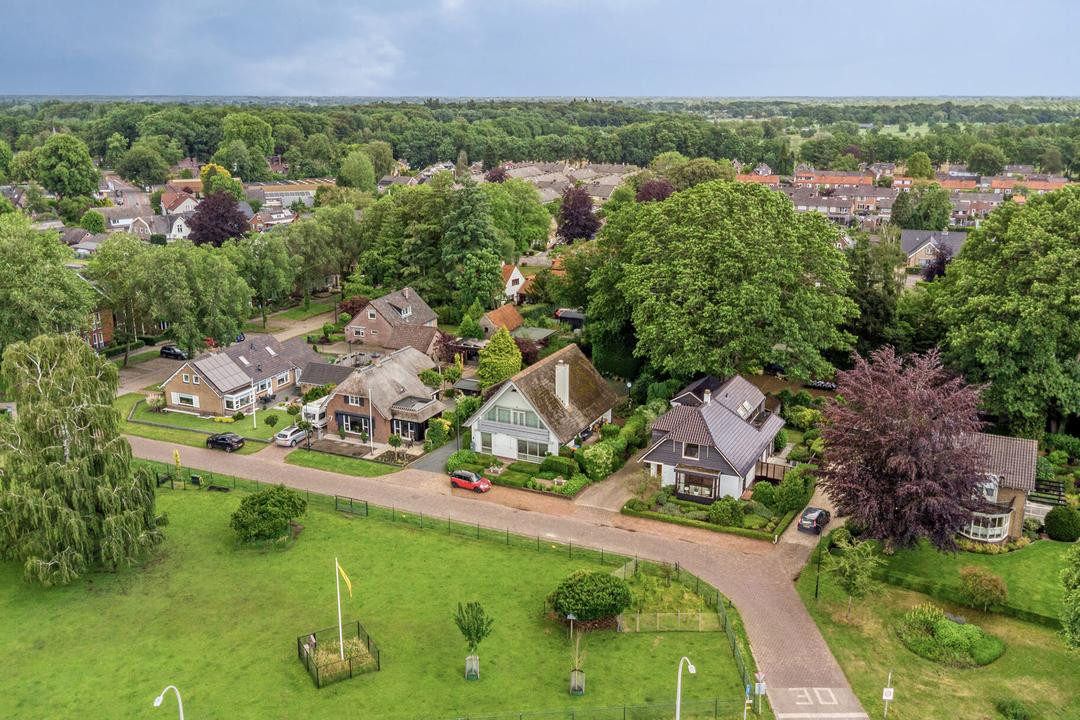 Vrijstaande woning te koop: Leeuwenbergweg 31, Loenen