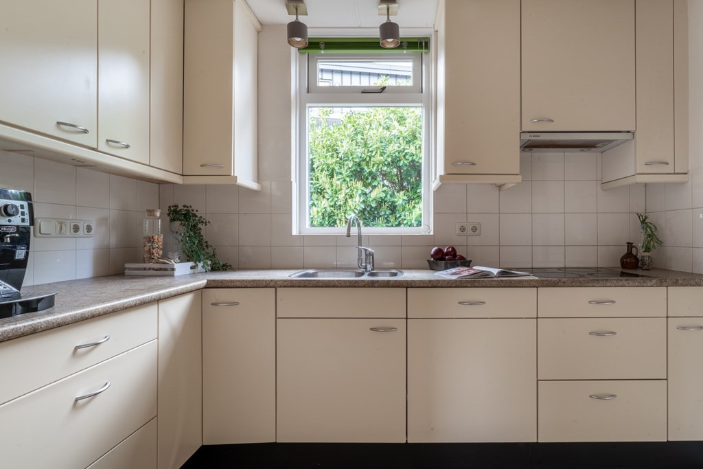 Vrijstaande woning te koop: Reuweg 1A, Loenen