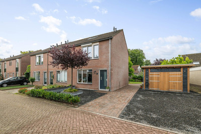 Kamperfoeliestraat 13