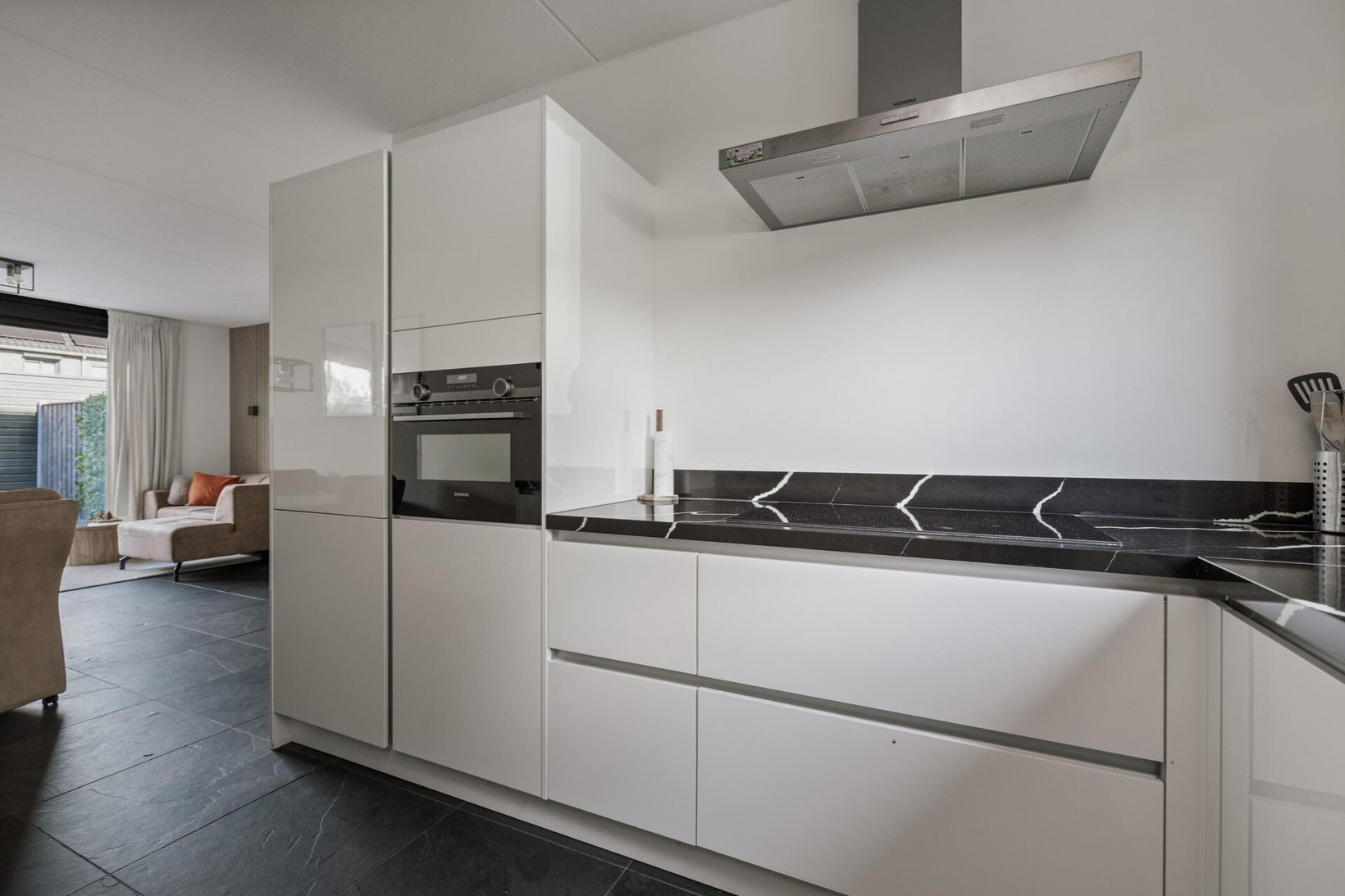 Tussenwoning te koop: Abraham Kuyperstraat 23, Twello