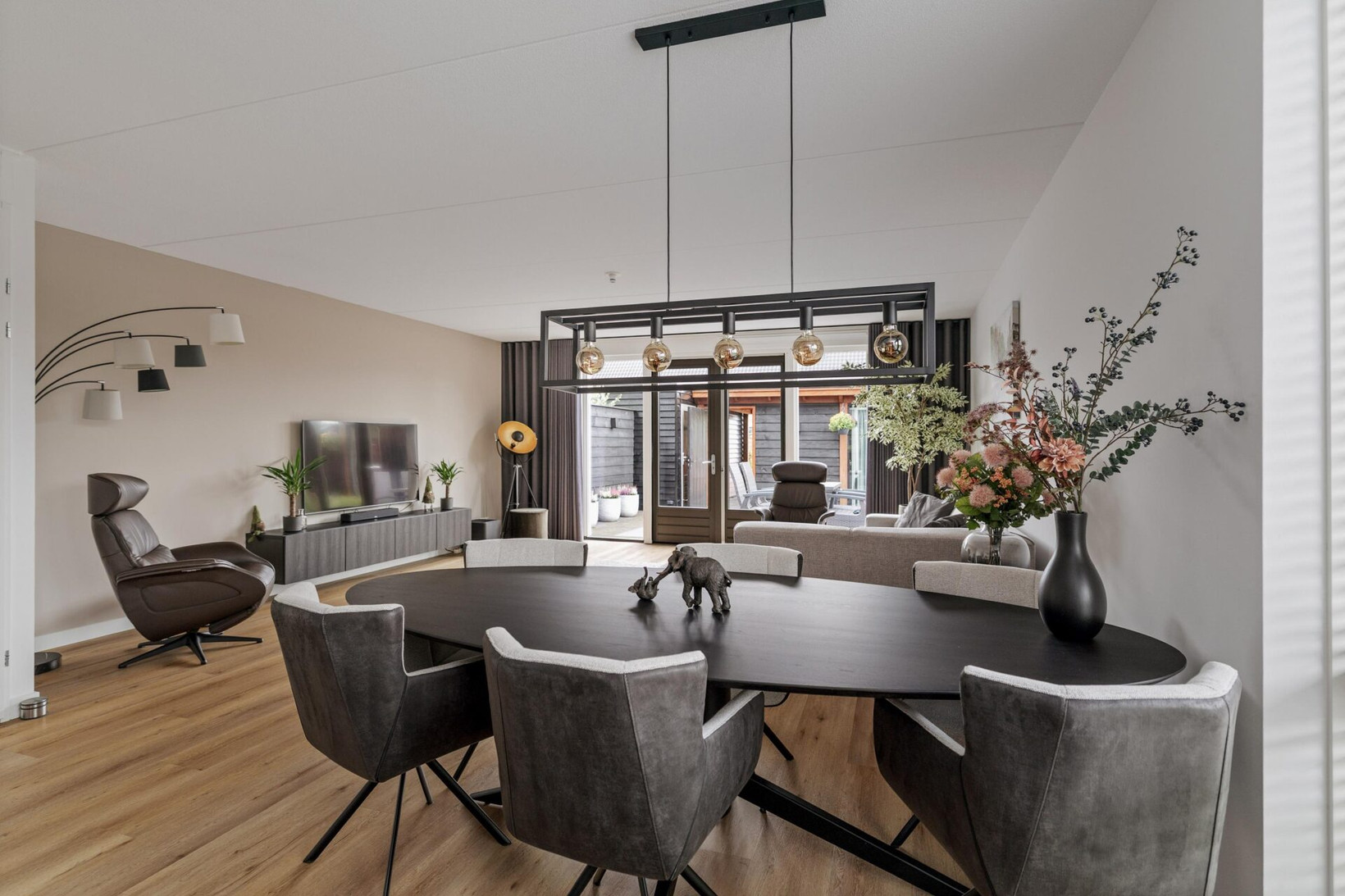 Hoekwoning te koop: Stobbenakker 49, Twello