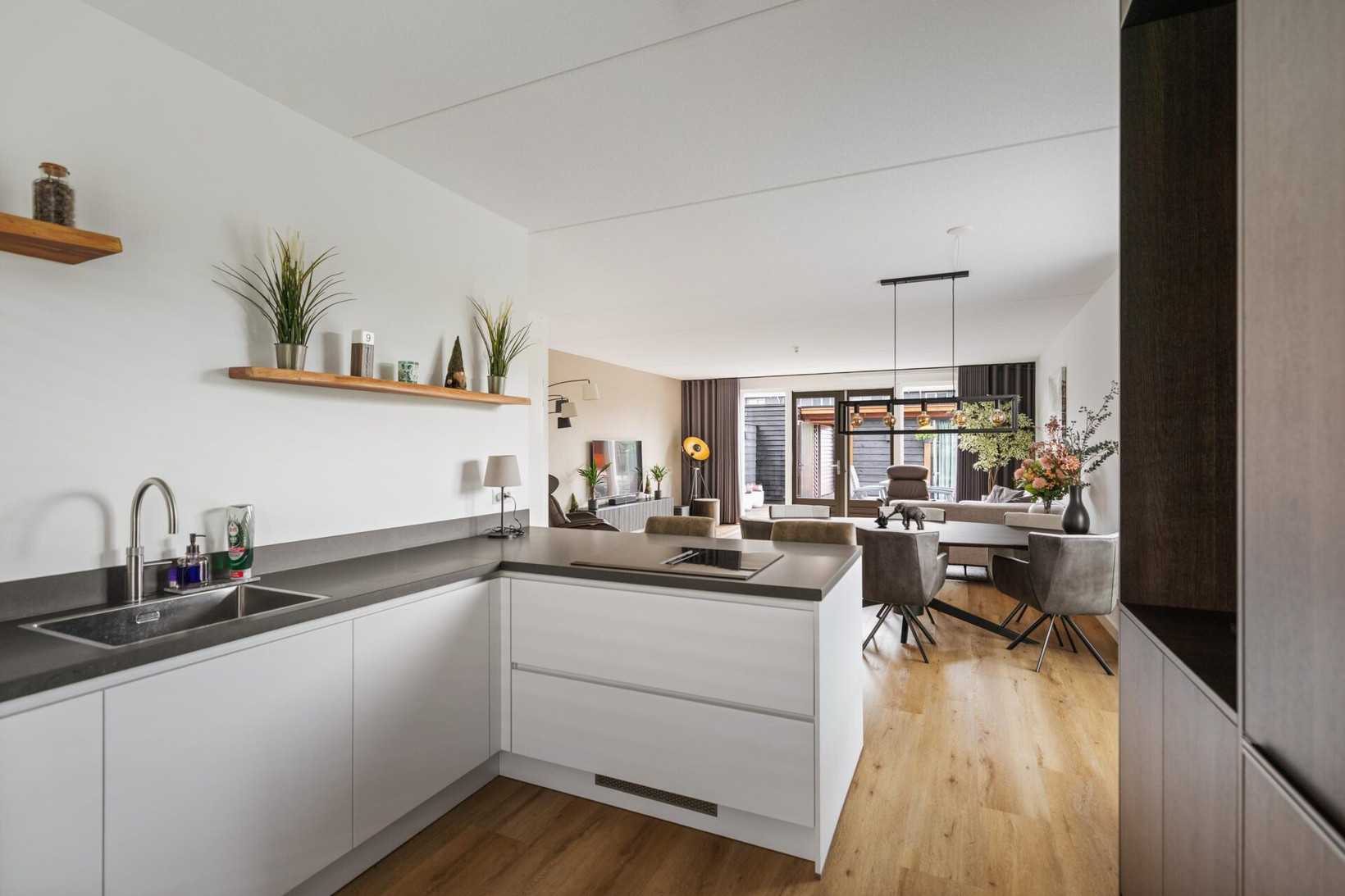 Hoekwoning te koop: Stobbenakker 49, Twello