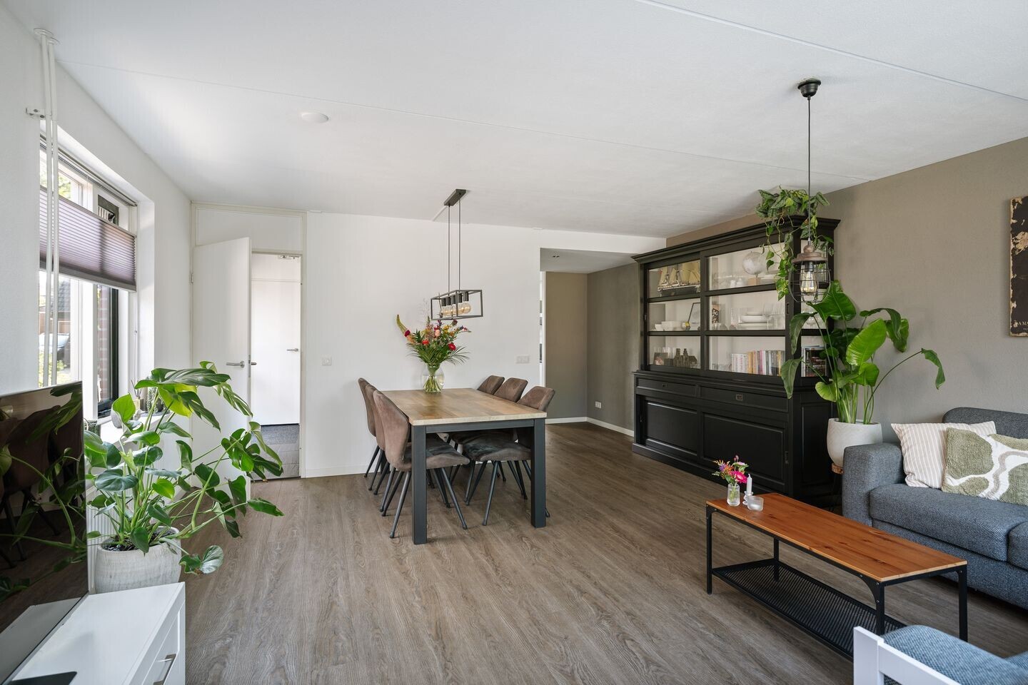 Tussenwoning te koop: Vivaldistraat 22, Twello