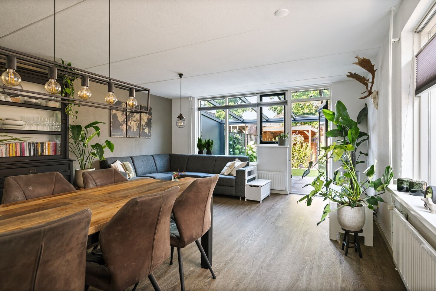Tussenwoning te koop: Vivaldistraat 22, Twello