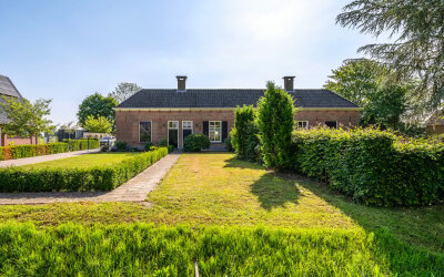 Middendijk 48