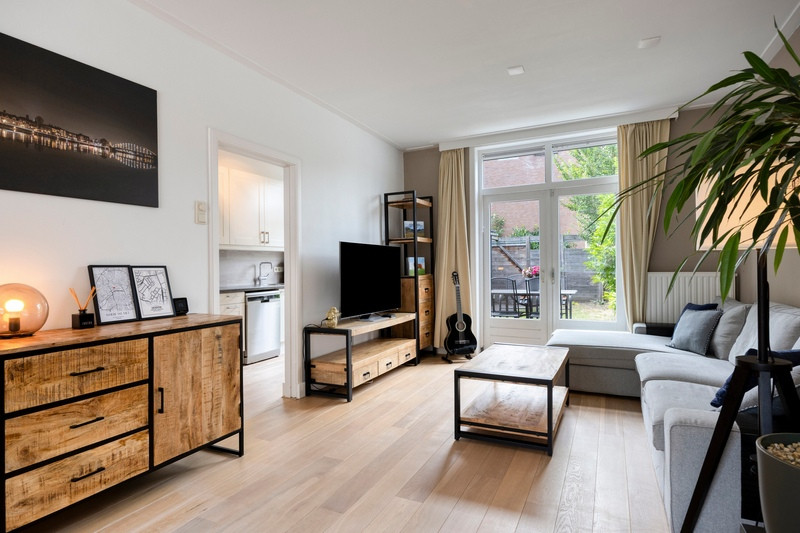 Hoekwoning te koop: G.J. Leonard Ankersmitlaan 31, Deventer