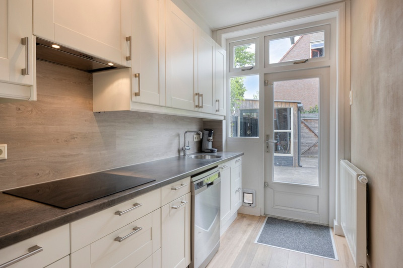 Hoekwoning te koop: G.J. Leonard Ankersmitlaan 31, Deventer