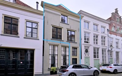 Menstraat 15-A