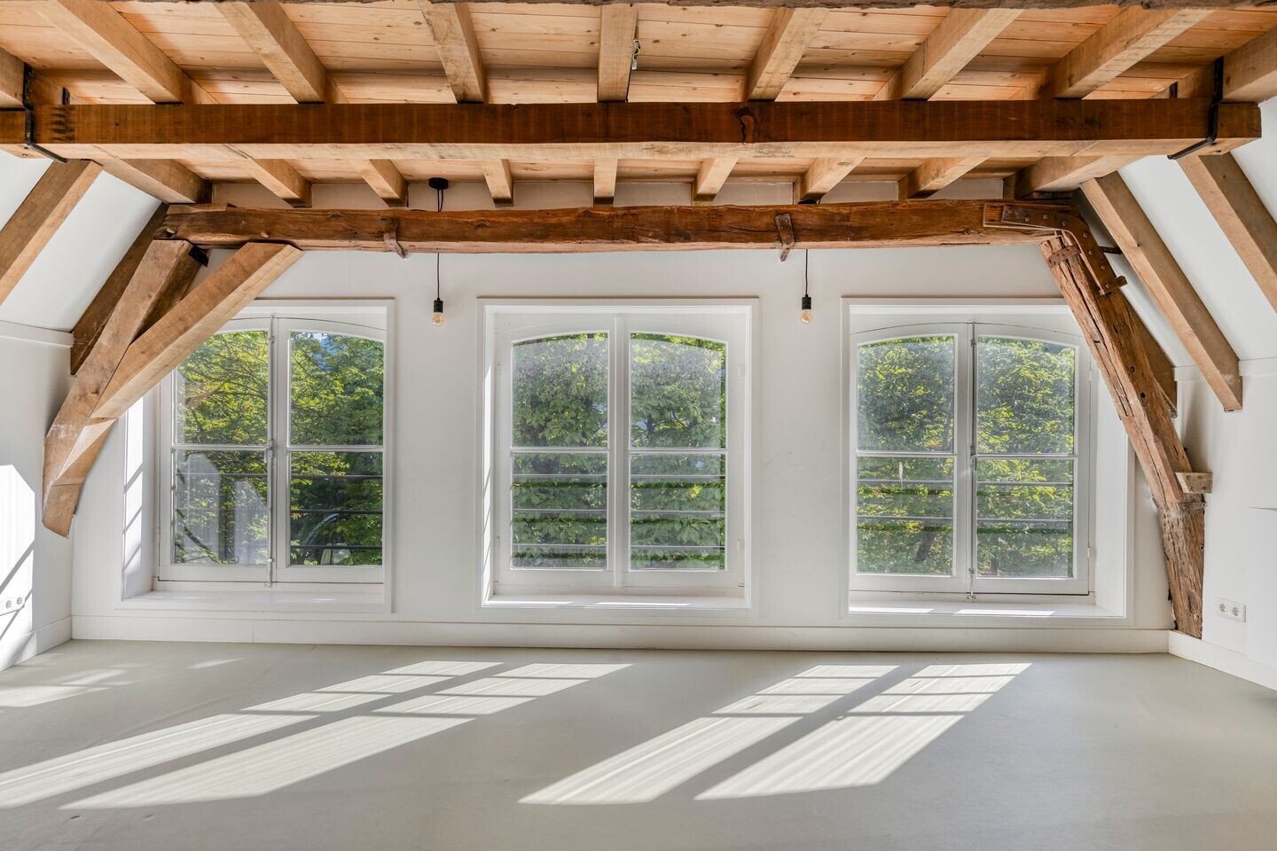 Appartement te koop: Spijkerboorsteeg 37, Deventer