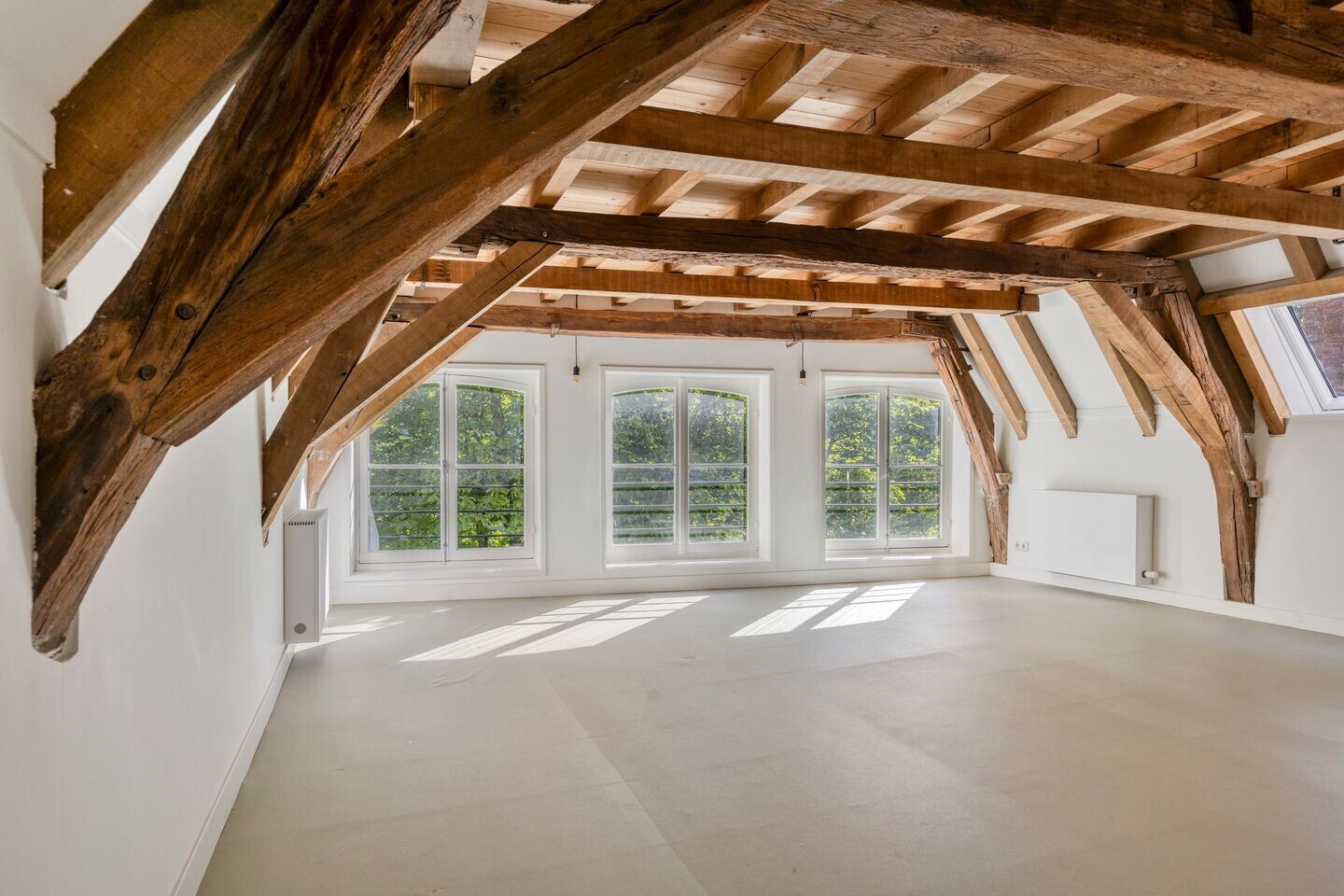 Appartement te koop: Spijkerboorsteeg 37, Deventer