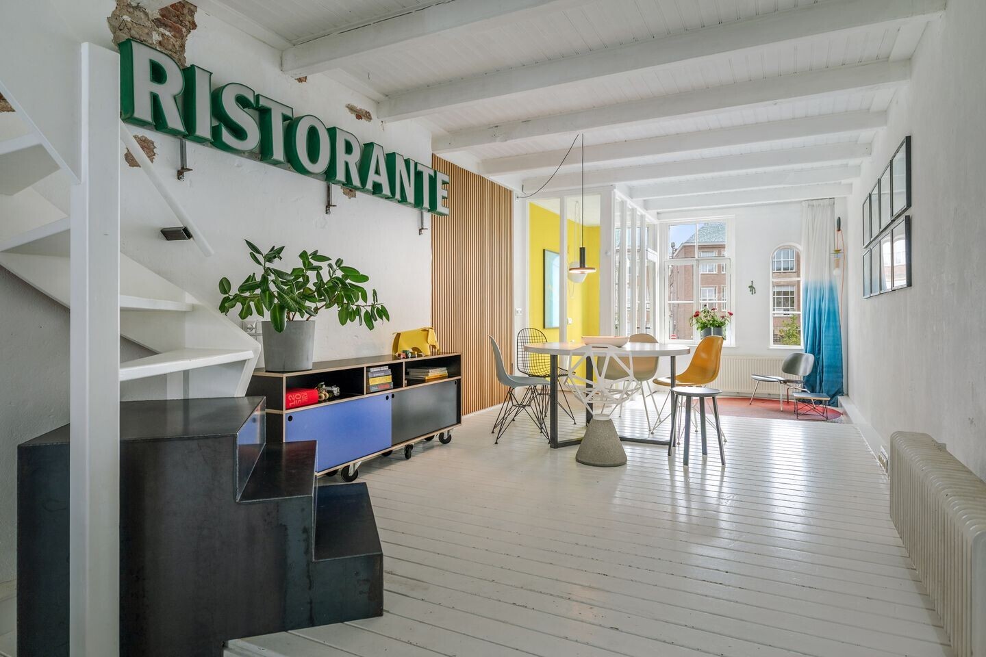 Tussenwoning te koop: Nieuwe Markt 8, Deventer