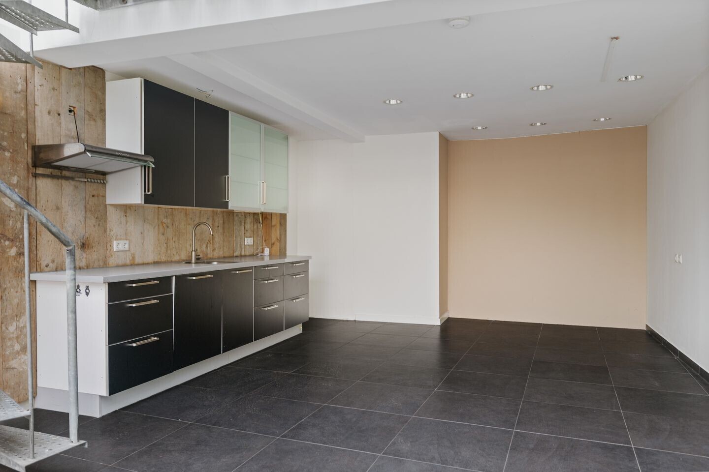 Studio te koop: Smedenstraat 86B, Deventer
