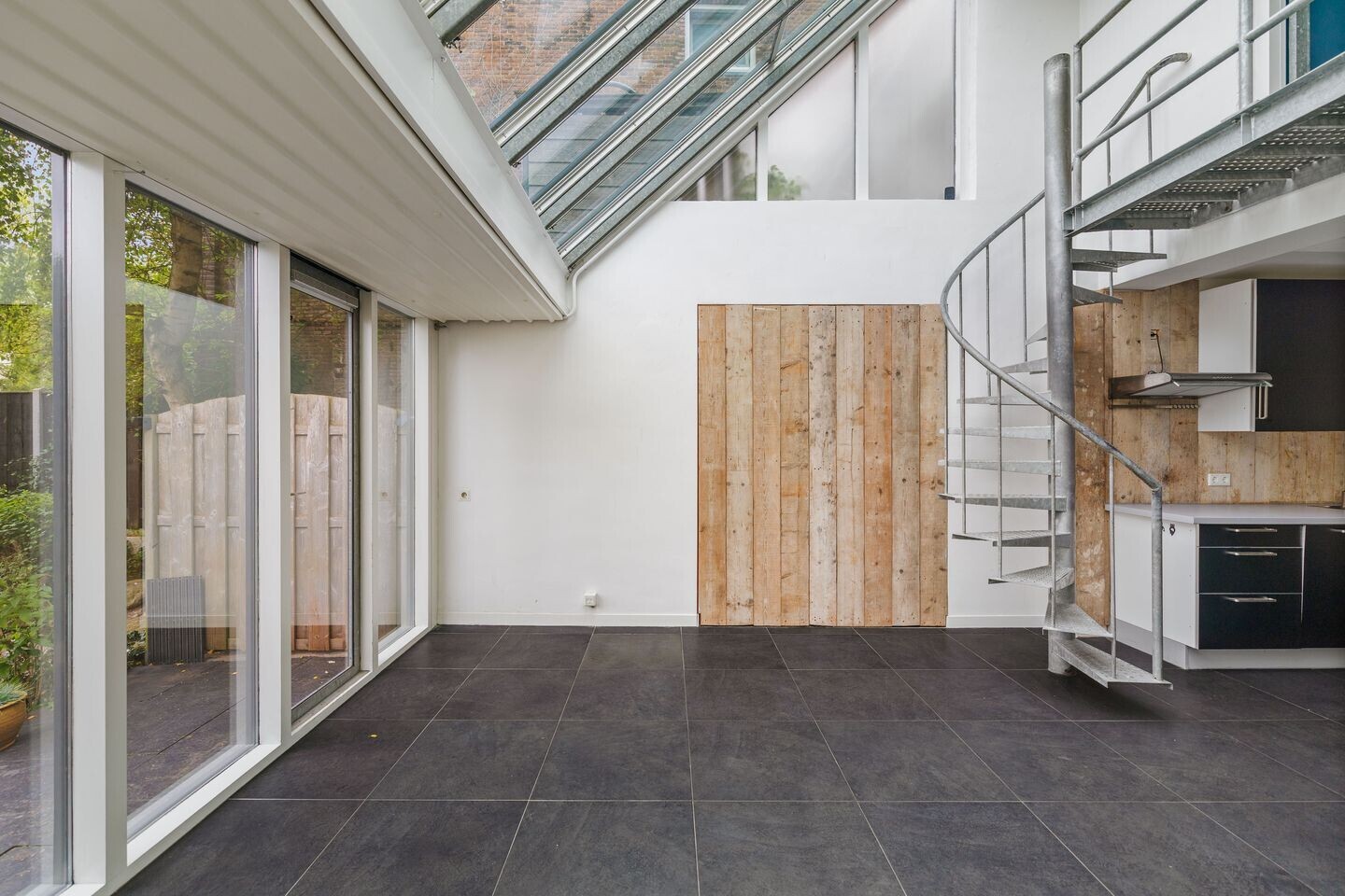 Studio te koop: Smedenstraat 86B, Deventer