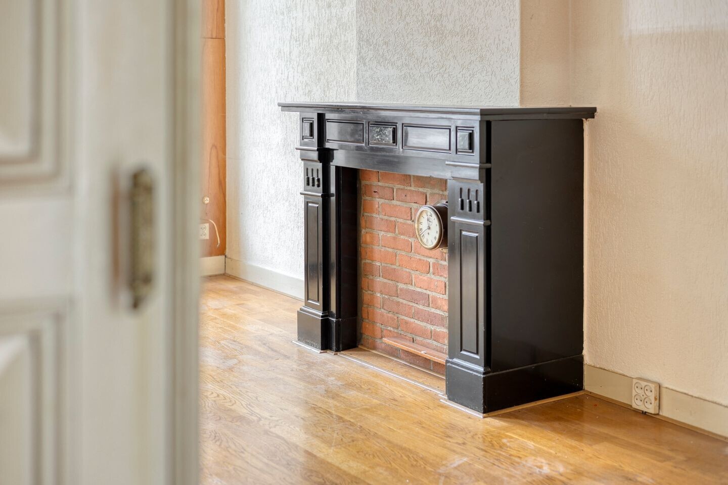 Tussenwoning te koop: Graaf van Burenstraat 30, Deventer