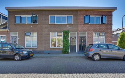 Lange Zands. 123