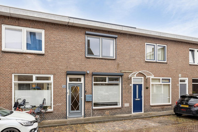 Lange Zands. 64