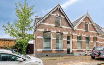 Jacobus Reviusstraat 1