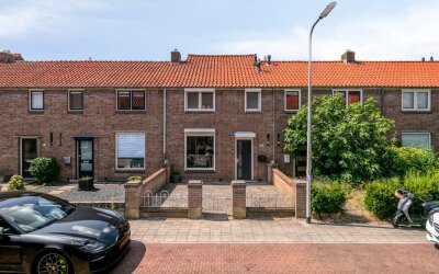 Ruysdaelstraat 8