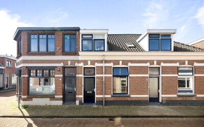 Spoorstraat 32