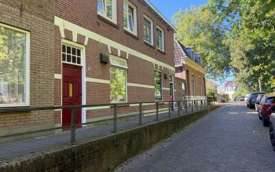 Spoorstraat 56