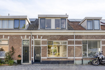Veldstraat 8